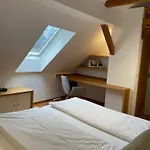 Apartment Grosses Apartment Im Kraemerhaus In Annaberg , 4 Schlafzimmer, 2 Badezimmer, 8 Personen, Zentrum *