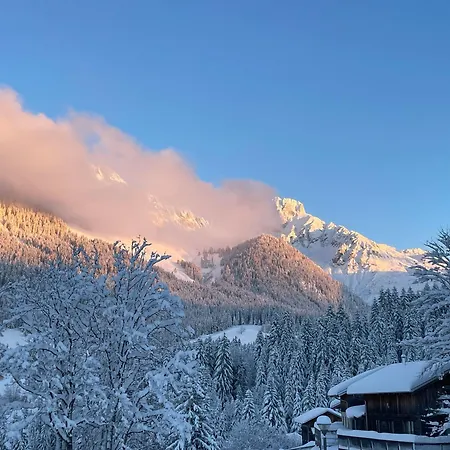 Loft Kraemerhaus Annaberg, Dachstein West アパート