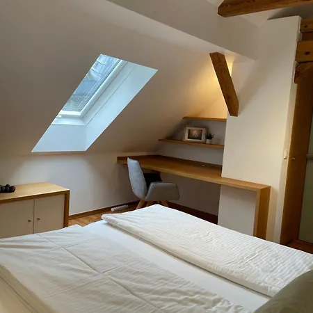 דירה Grosses Im Kraemerhaus In , 4 Schlafzimmer, 2 Badezimmer, 8 Personen, Zentrum *