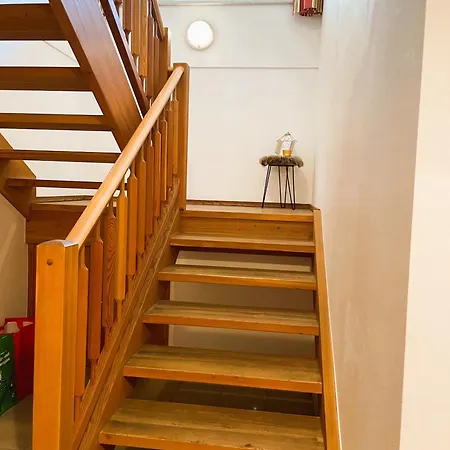 Grosses Im Kraemerhaus In , 4 Schlafzimmer, 2 Badezimmer, 8 Personen, Zentrum אנברג אים לאמרטל