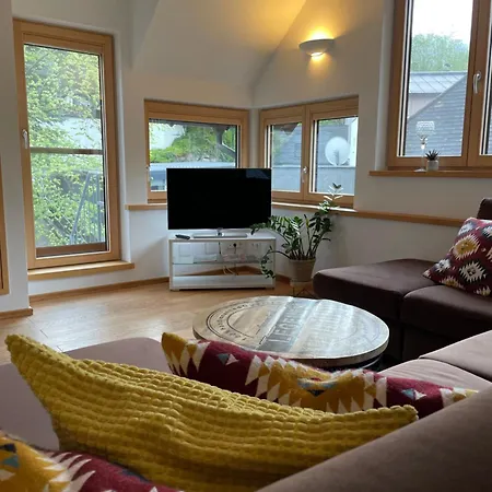 Grosses Apartment In Annaberg , 4 Schlafzimmer, 2 Badezimmer, 8 Personen, Zentrum Apartament Annaberg im Lammertal