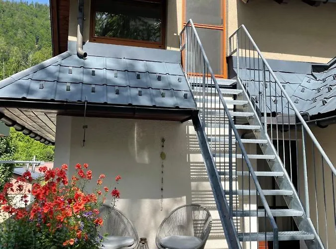 Grosses Apartment In Annaberg , 4 Schlafzimmer, 2 Badezimmer, 8 Personen, Zentrum Annaberg im Lammertal
