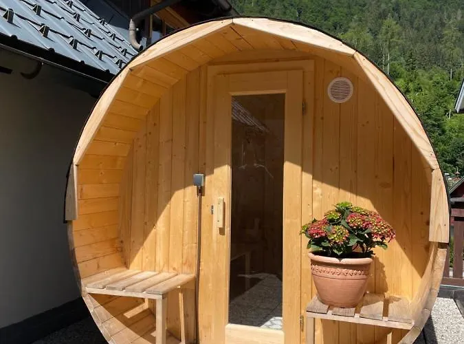 Grosses Apartment In Annaberg , 4 Schlafzimmer, 2 Badezimmer, 8 Personen, Zentrum * Annaberg im Lammertal