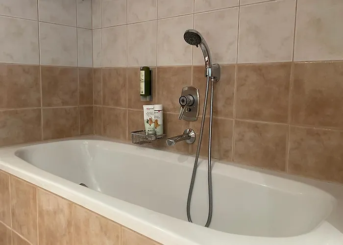 Grosses Apartment In Annaberg , 4 Schlafzimmer, 2 Badezimmer, 8 Personen, Zentrum *