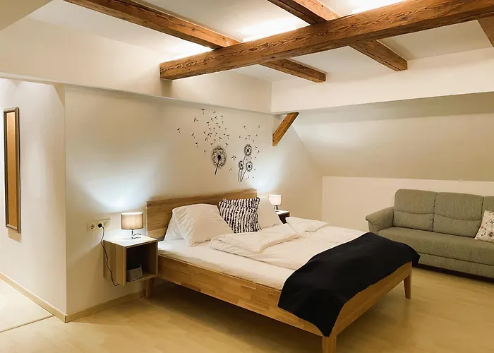 Grosses Apartment In Annaberg , 4 Schlafzimmer, 2 Badezimmer, 8 Personen, Zentrum Apartament *